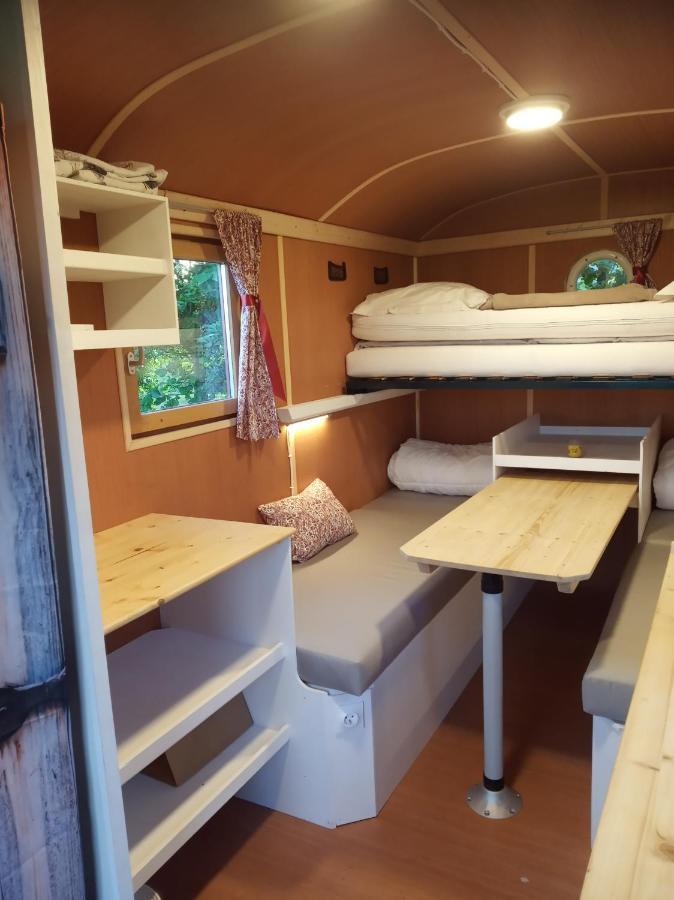 Veritable Roulotte Hippomobile "La Bailleul" Mentheville 외부 사진